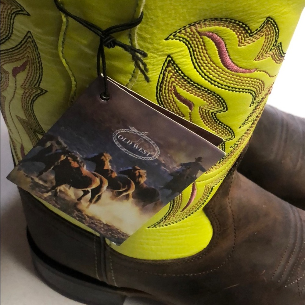 Old west pull on western boots youth